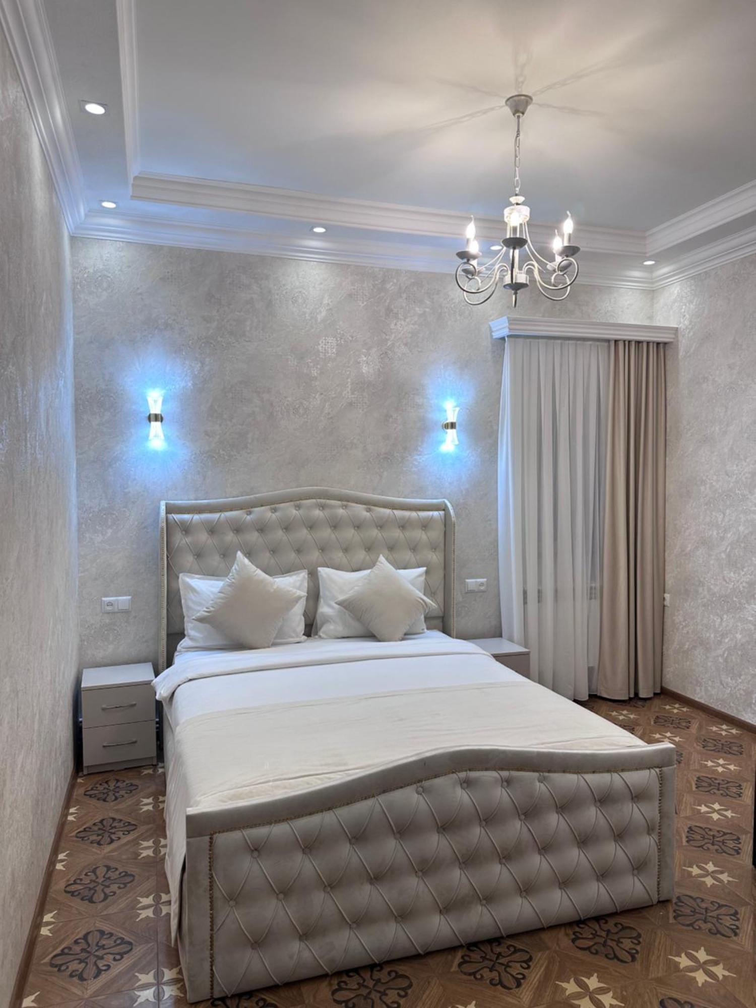 Royal Renaysance Hotel Yerevan Exterior photo