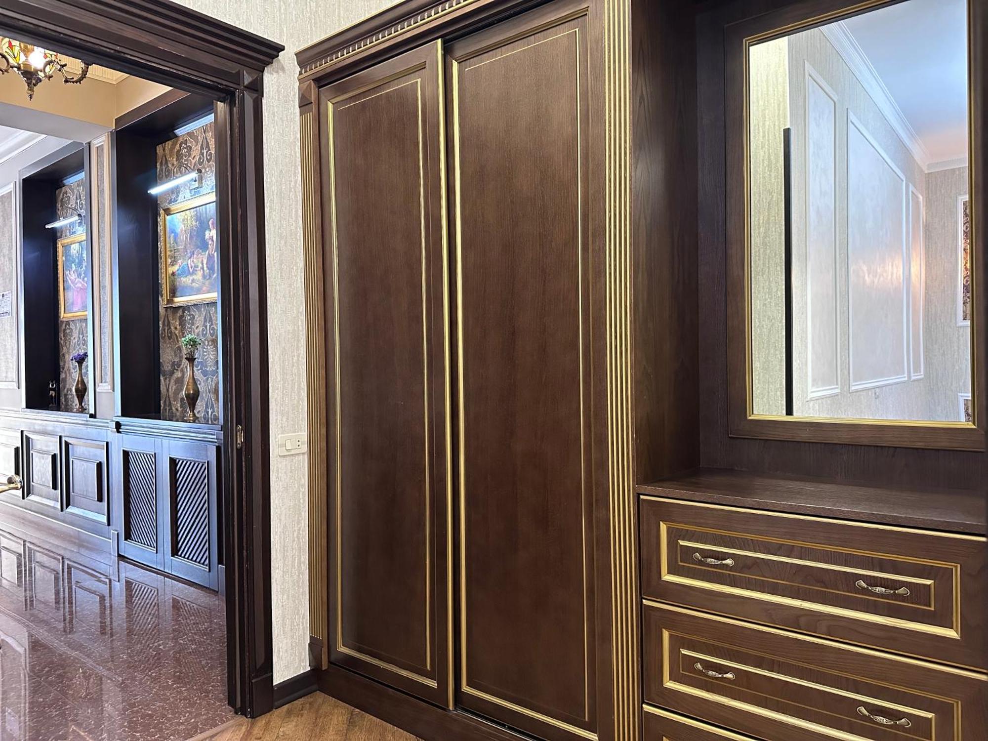 Royal Renaysance Hotel Yerevan Exterior photo